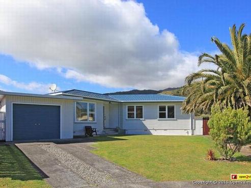 18 Porter Place, Paekakariki
