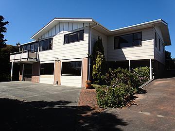 24 Arnold Grove, Paraparaumu Beach