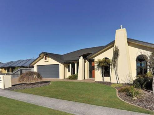 112 Aldinga Avenue, Stoke