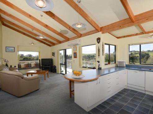 7 Bush View Road, Otaika