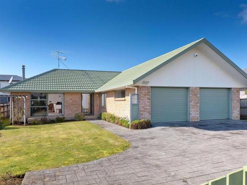 28 Wellington Street, Pukekohe