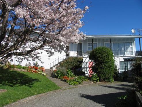 18 Barnicoat Place, Richmond