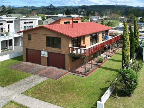 72 Vista Paku, Pauanui