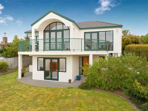 9A Miri Road, Rothesay Bay
