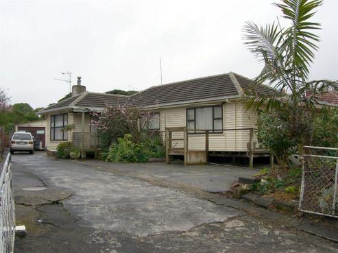 4 Gubb Place, Otara