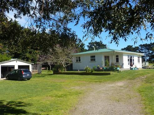 292 Oturoa Road, Waitarere