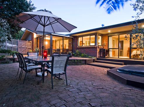 10 Mark Edward Drive, Half Moon Bay
