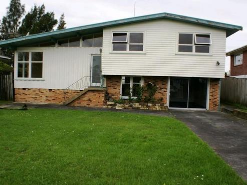 13 Tamariki Avenue, Kelston