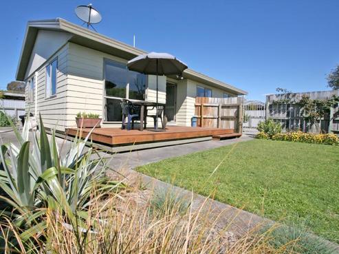 16A Menin Road, Onekawa