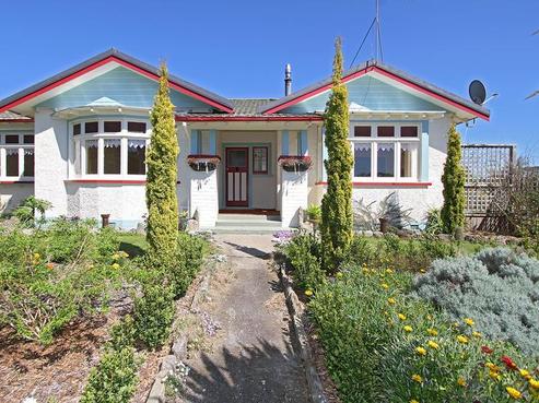 123 Parahaki Road, Waverley