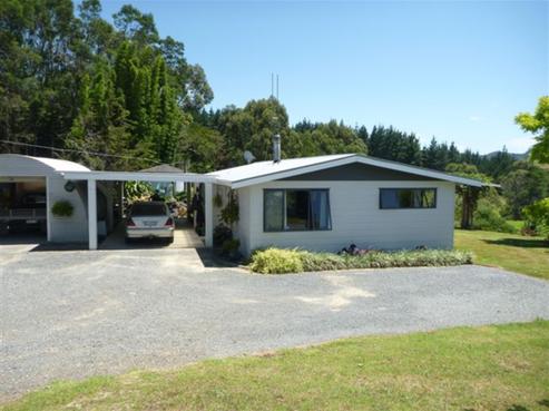 222 Valley View Road, Otaika