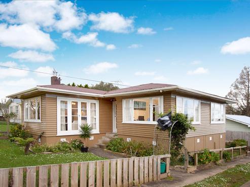 35 Saint Leonards Road, Kelston