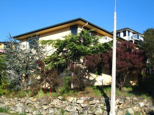 8 Saint Anne Place, Toi Toi