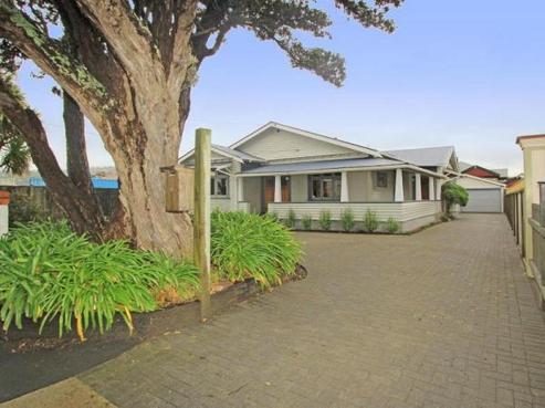 5 Heretaunga Street, Petone