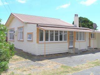42 Punga Street, Tangimoana