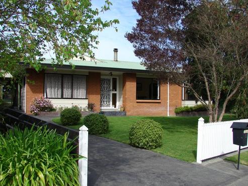5 Wilkie Place, Greenmeadows