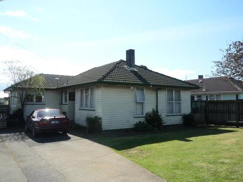 18 Springs Road, Otara