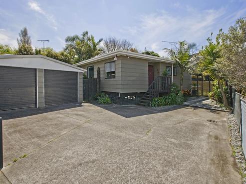 72 Howe Street, Howick