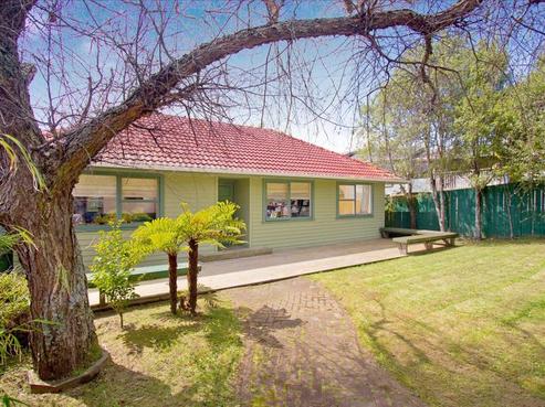 21 Dolbear Street, Titirangi