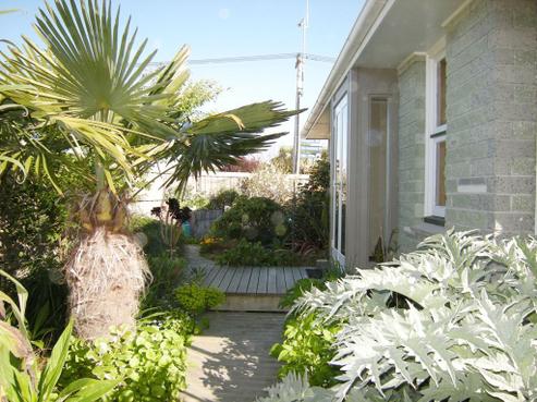 122 Estuary Road, South New Brighton