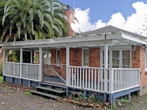 26 Harwood Crescent, Otara