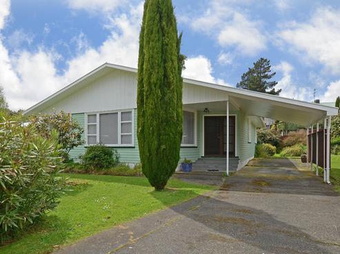 8 Whirinaki Crescent, Heretaunga