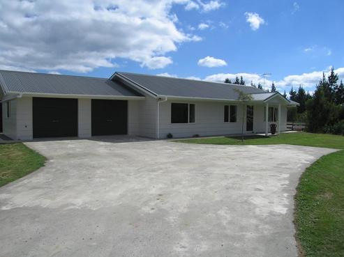 1127 State Highway 5, Hamurana