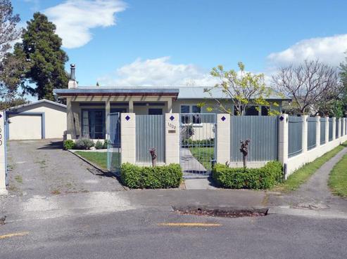 1000 Glenhope Street, Mahora