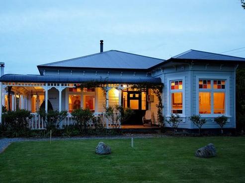 90 Regent Street, Martinborough