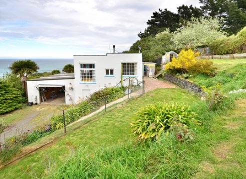 920 Brighton Road, Brighton