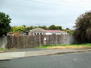 2 Poplar Road, Stanmore Bay