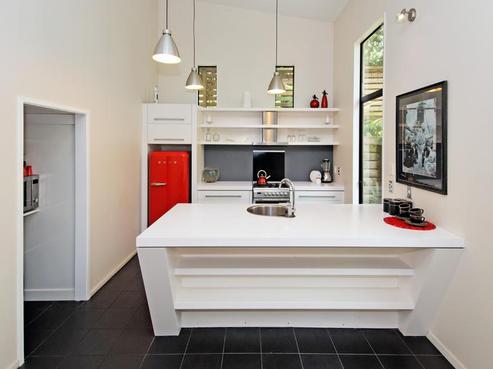 30E Derwent Crescent, Titirangi