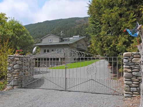 351 Whitemans Valley Road, Whitemans Valley