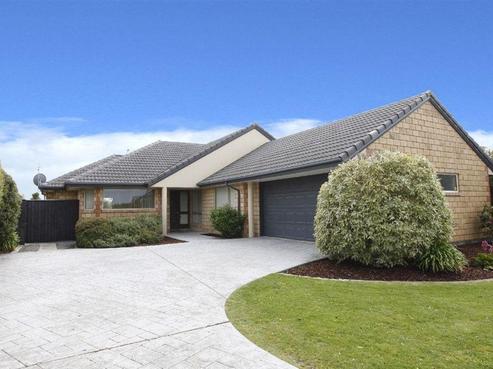 12 Creedon Glen, Casebrook