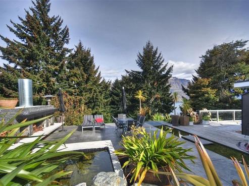 1B Aspen Grove, Fernhill/Sunshine Bay