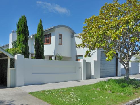 81 Old Mill Road, Westmere