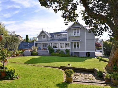 207 Collingwood Street, Nelson City