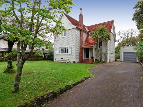 2 Fernleigh Avenue, Waiuku