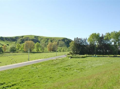 615 Puketapu Road, Puketapu