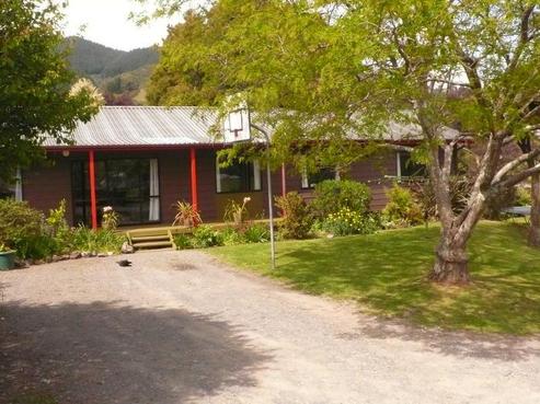 8 Rochfort Drive, Richmond