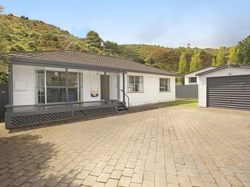 19A Wilkie Crescent, Naenae