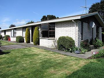 140 Gladstone Terrace, Gladstone