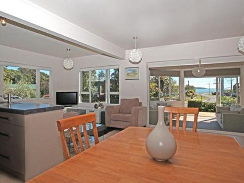 16 Turei Road, Kawakawa Bay