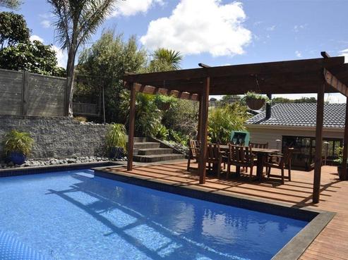 12 Tiri View Place, Waiake