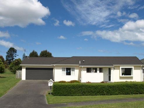 2 Gumtree Rise, Otamatea