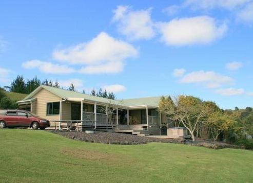 54 Anzac Valley Road, Waitakere