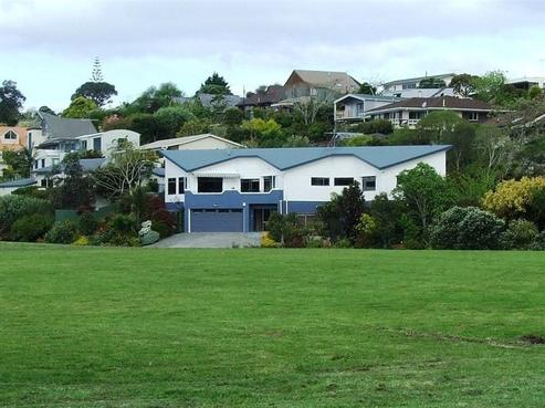 6 Glanville Close, Stanmore Bay