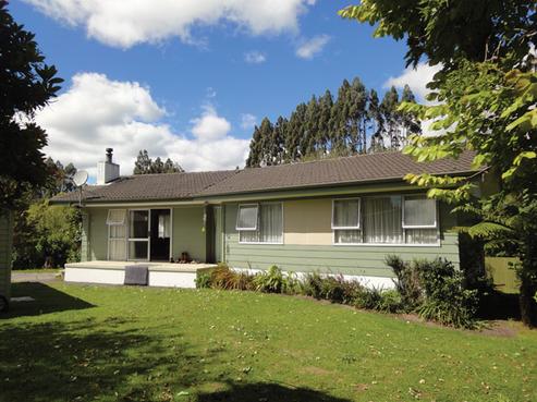 56 Alison Street, Mangakakahi