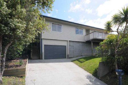 44 Winston Street, Crofton Downs