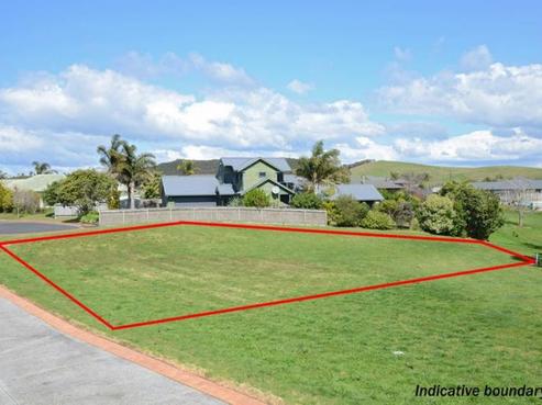 4 Spinnaker Point, Haruru
